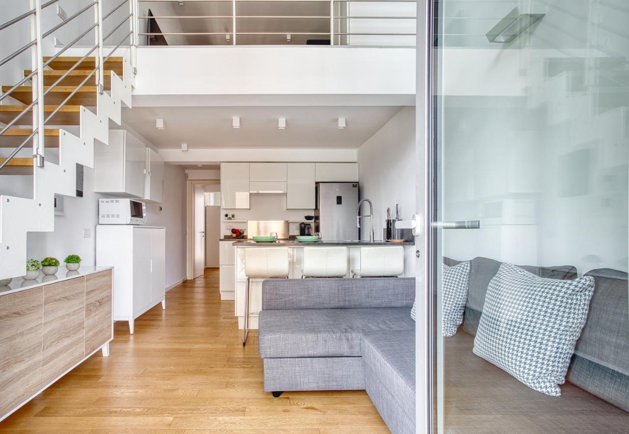 Just Urban - Spacious And Bright Loft - Fondazione Prada *